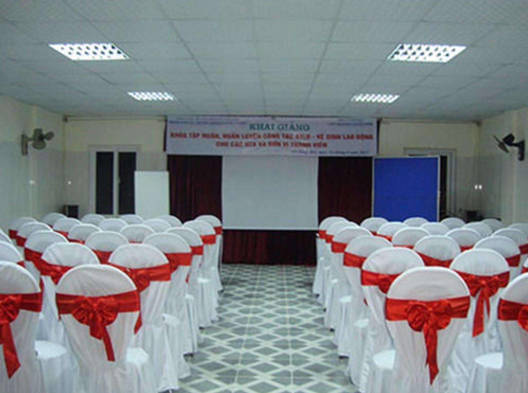 Anh Linh 1 Hotel Dong Hoi Exterior photo